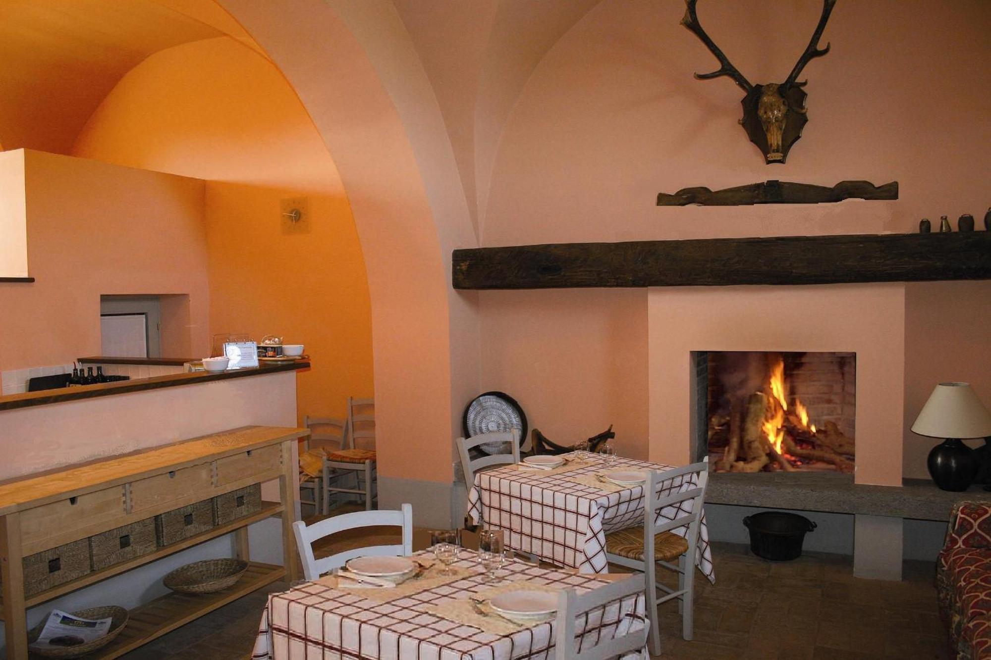 Agriturismo Casale Bonaparte Cellere Kültér fotó
