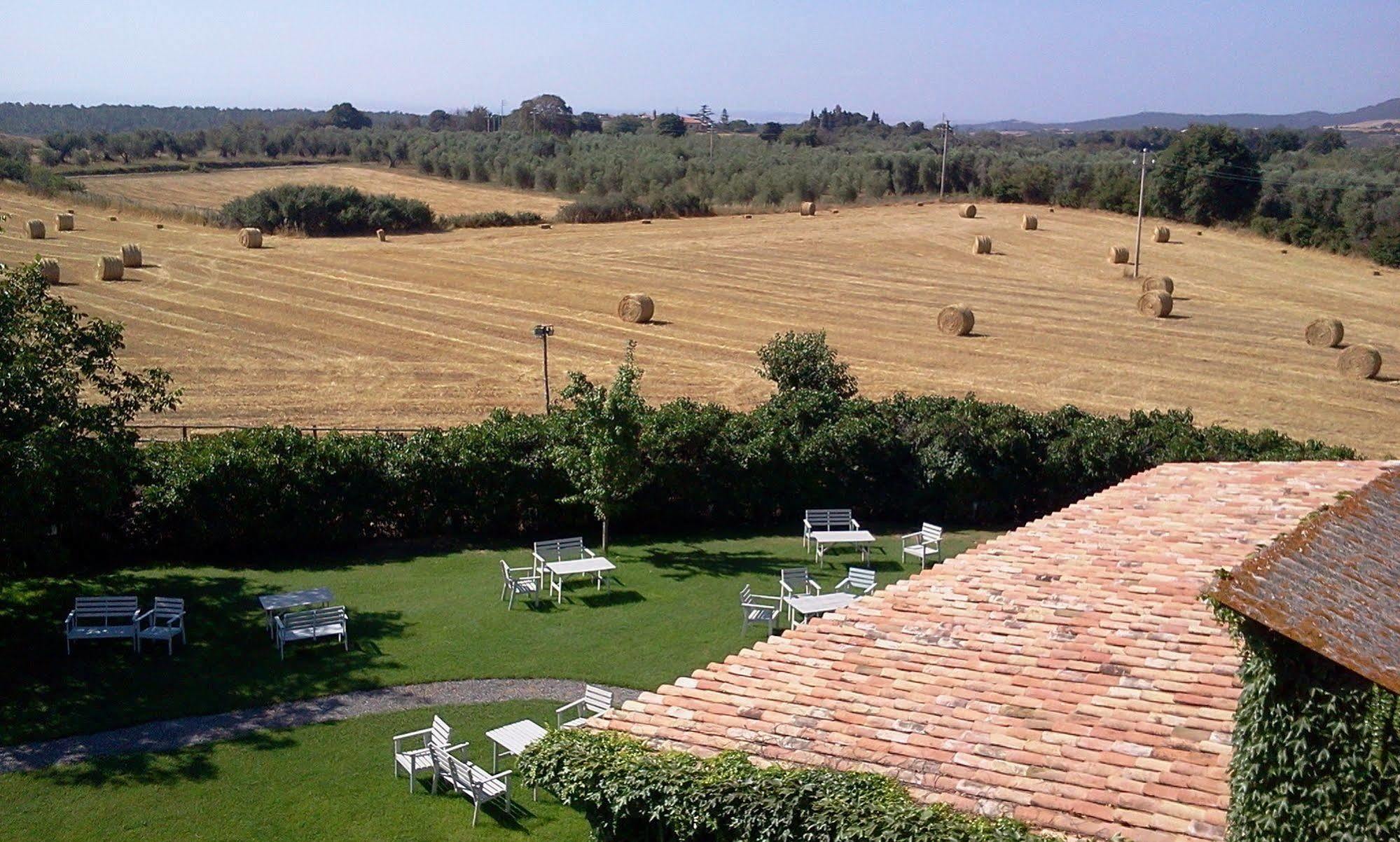 Agriturismo Casale Bonaparte Cellere Kültér fotó