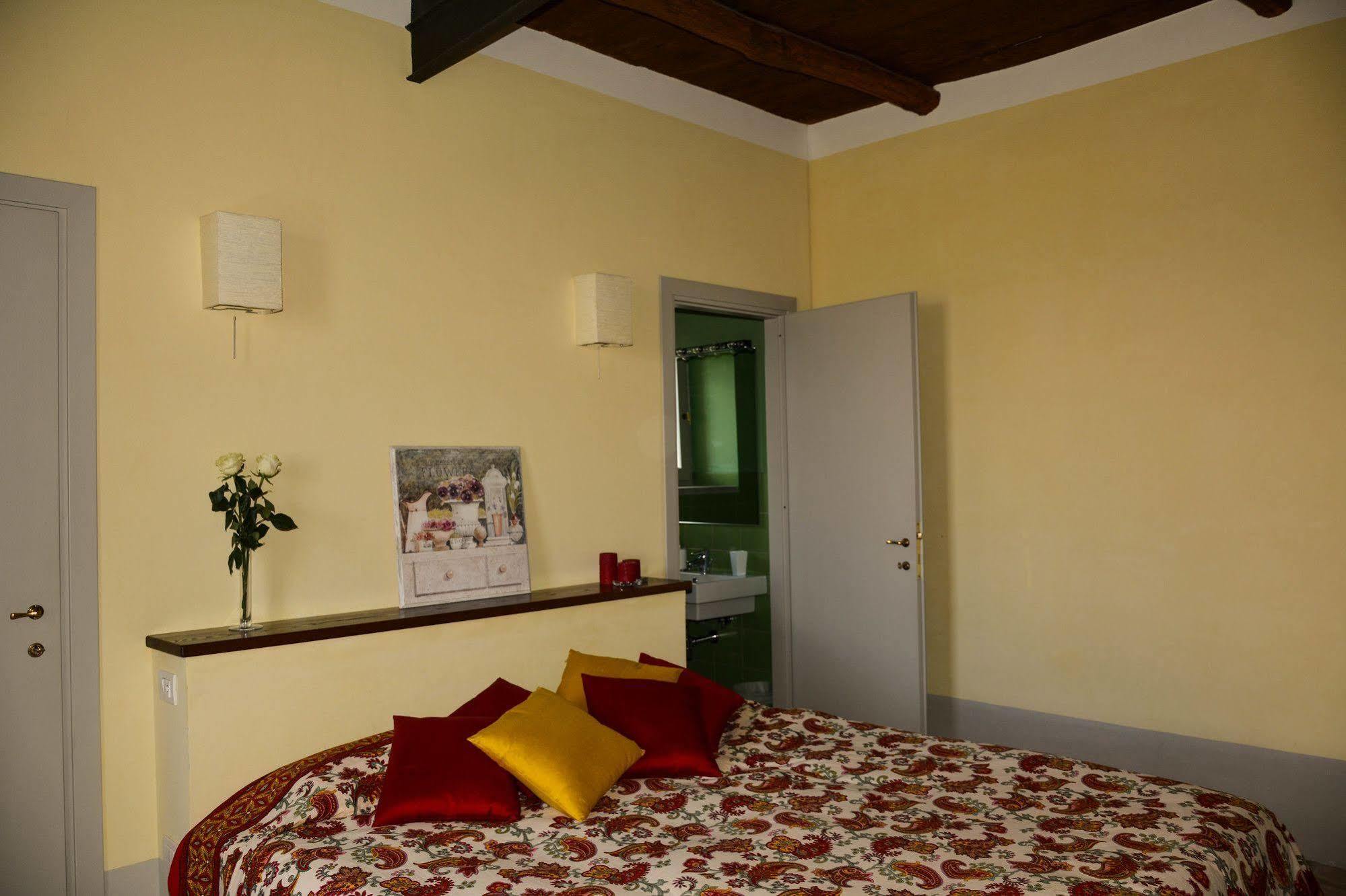 Agriturismo Casale Bonaparte Cellere Kültér fotó
